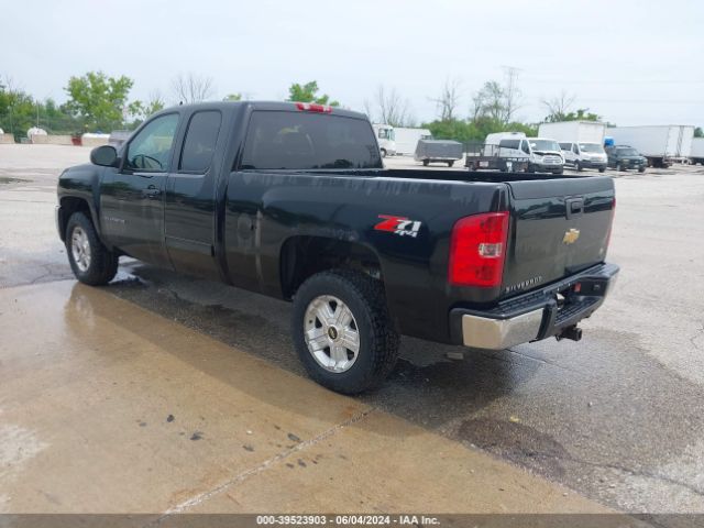 Photo 2 VIN: 1GCRKSE76DZ353055 - CHEVROLET SILVERADO 