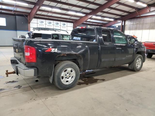 Photo 2 VIN: 1GCRKSE76DZ390459 - CHEVROLET SILVERADO 