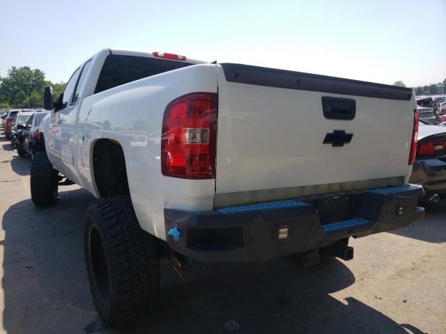 Photo 2 VIN: 1GCRKSE77CZ131655 - CHEVROLET SILVERADO 