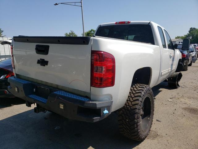 Photo 3 VIN: 1GCRKSE77CZ131655 - CHEVROLET SILVERADO 