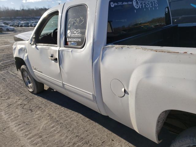 Photo 8 VIN: 1GCRKSE77CZ227785 - CHEVROLET SILVERADO 