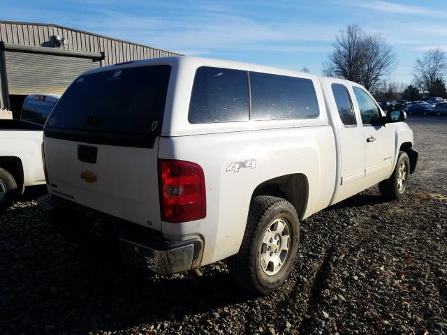 Photo 3 VIN: 1GCRKSE78CZ206136 - CHEVROLET SILVER 4X4 