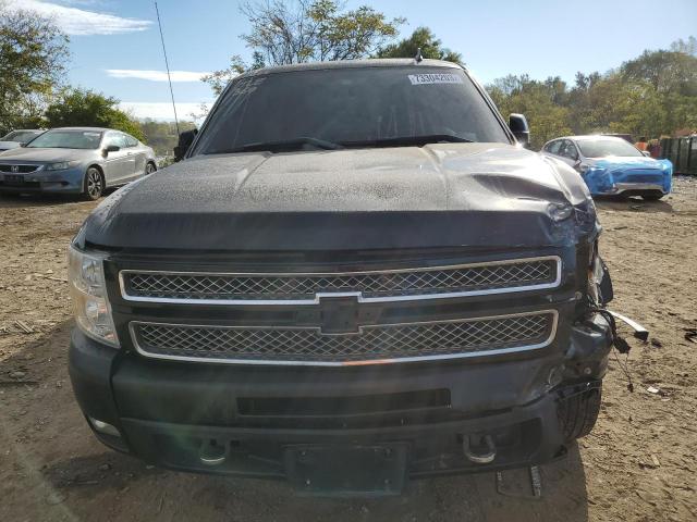 Photo 4 VIN: 1GCRKSE78CZ247642 - CHEVROLET SILVERADO 