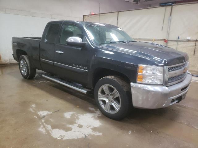 Photo 3 VIN: 1GCRKSE78DZ200094 - CHEVROLET SILVERADO 