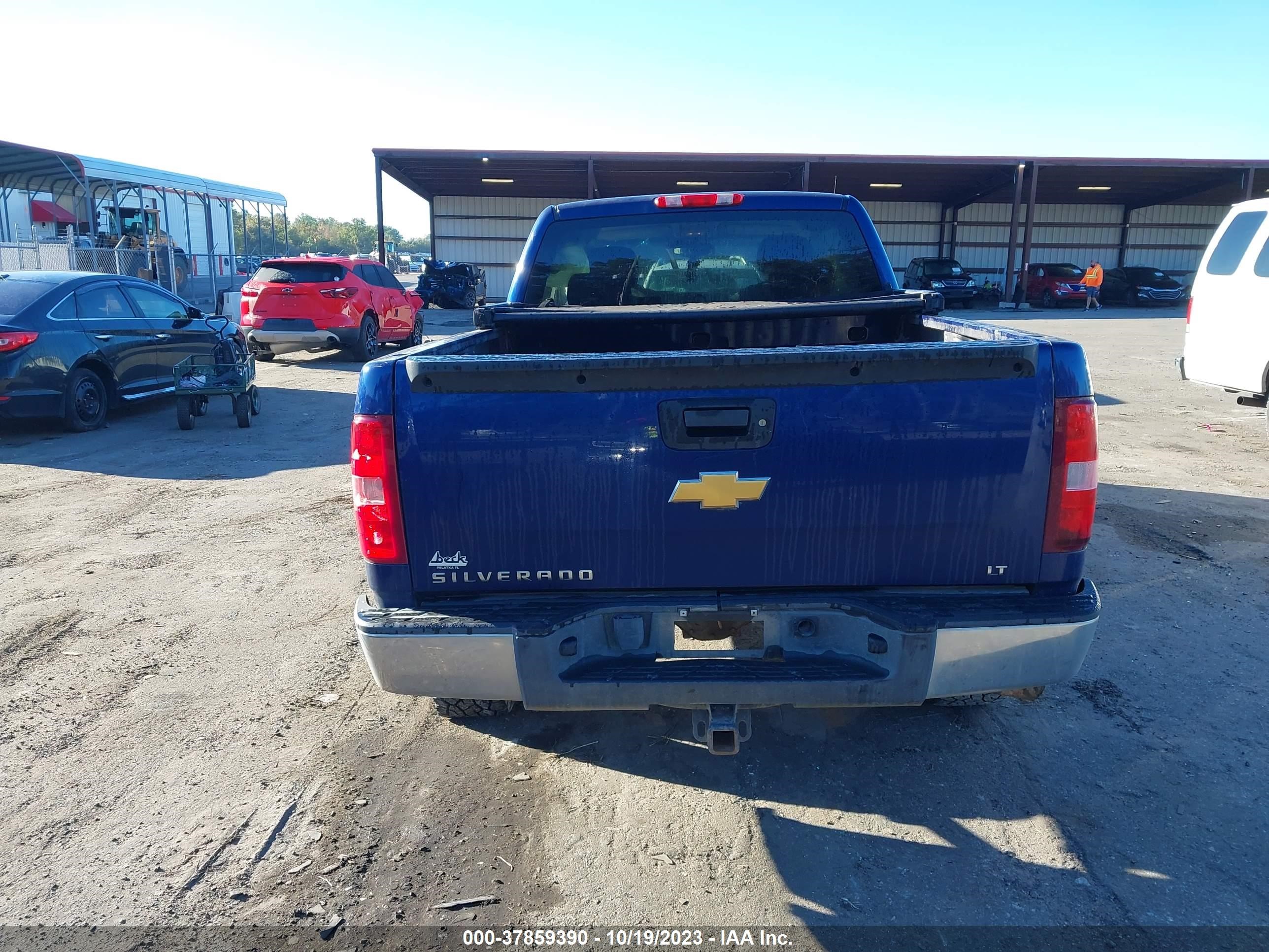 Photo 15 VIN: 1GCRKSE78DZ338931 - CHEVROLET SILVERADO 