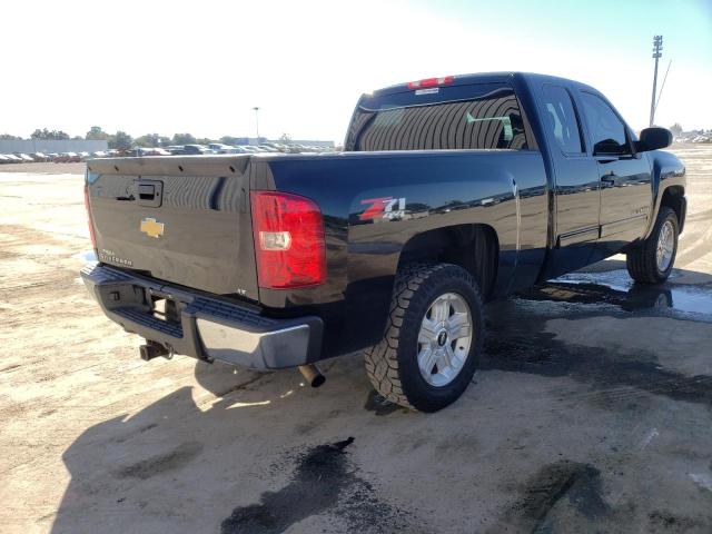 Photo 3 VIN: 1GCRKSE78DZ355826 - CHEVROLET SILVERADO 