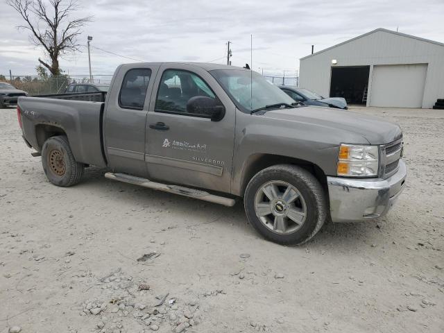 Photo 3 VIN: 1GCRKSE78DZ357656 - CHEVROLET SILVERADO 