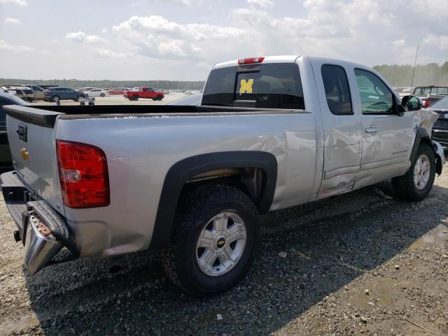 Photo 2 VIN: 1GCRKSE79CZ115361 - CHEVROLET SILVERADO 