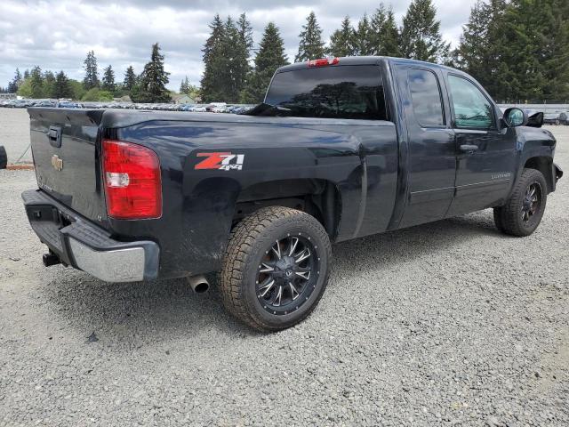 Photo 2 VIN: 1GCRKSE79CZ141832 - CHEVROLET SILVERADO 