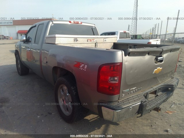 Photo 2 VIN: 1GCRKSE79CZ180176 - CHEVROLET SILVERADO 1500 