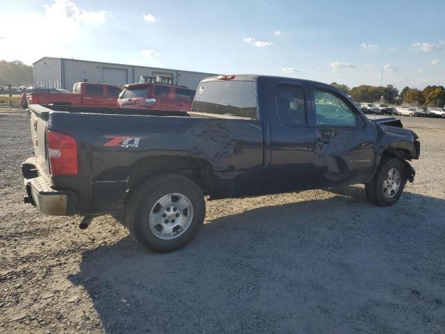 Photo 2 VIN: 1GCRKSE79CZ205304 - CHEVROLET SILVERADO 