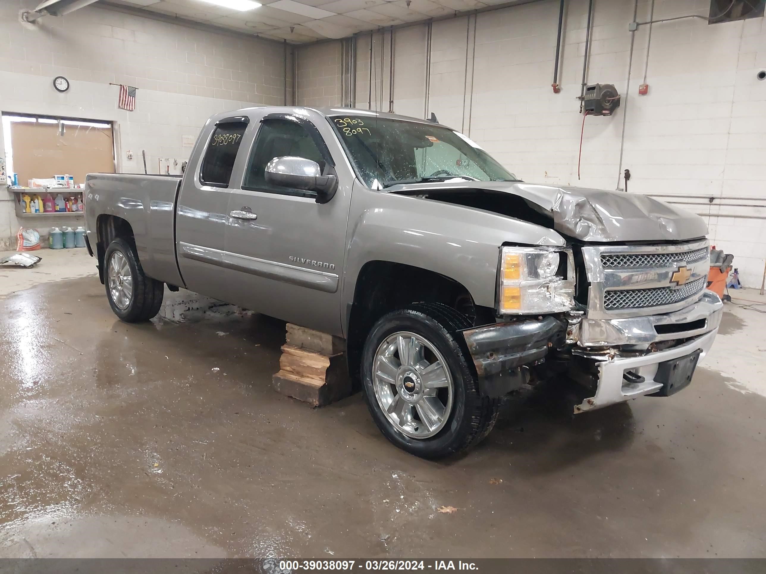 Photo 0 VIN: 1GCRKSE79DZ148166 - CHEVROLET SILVERADO 