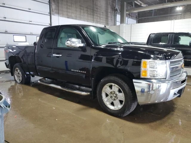 Photo 3 VIN: 1GCRKSE79DZ159930 - CHEVROLET SILVERADO 