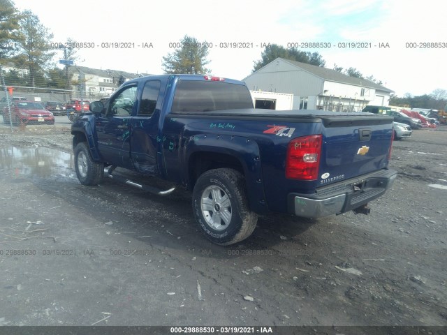 Photo 2 VIN: 1GCRKSE79DZ211833 - CHEVROLET SILVERADO 1500 