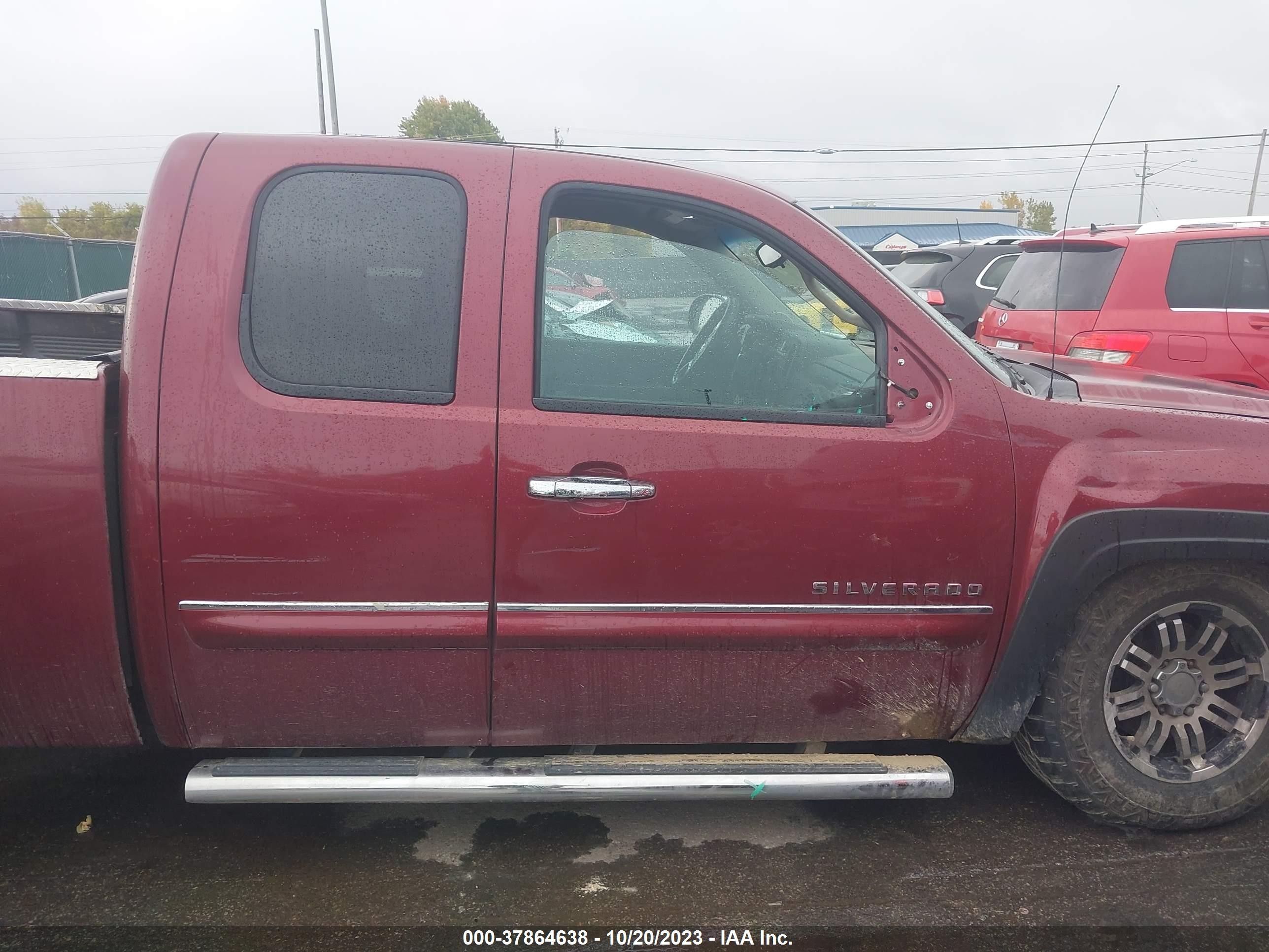 Photo 12 VIN: 1GCRKSE79DZ220547 - CHEVROLET SILVERADO 