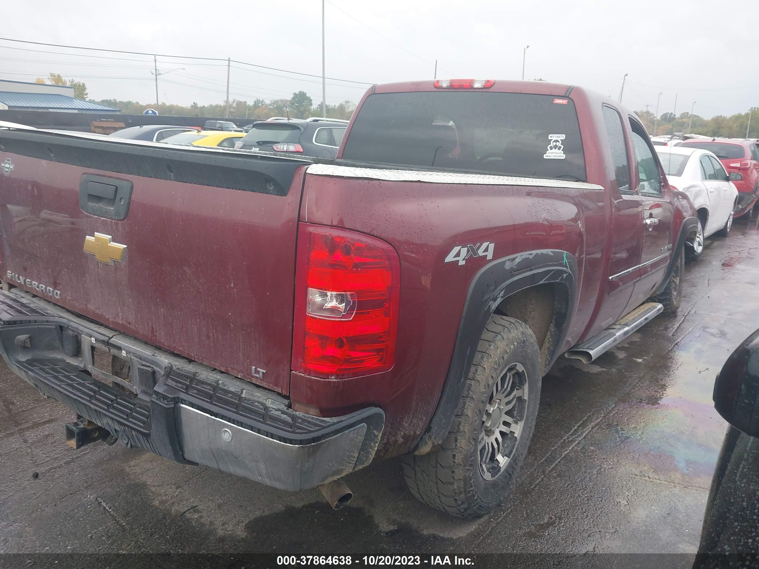 Photo 3 VIN: 1GCRKSE79DZ220547 - CHEVROLET SILVERADO 