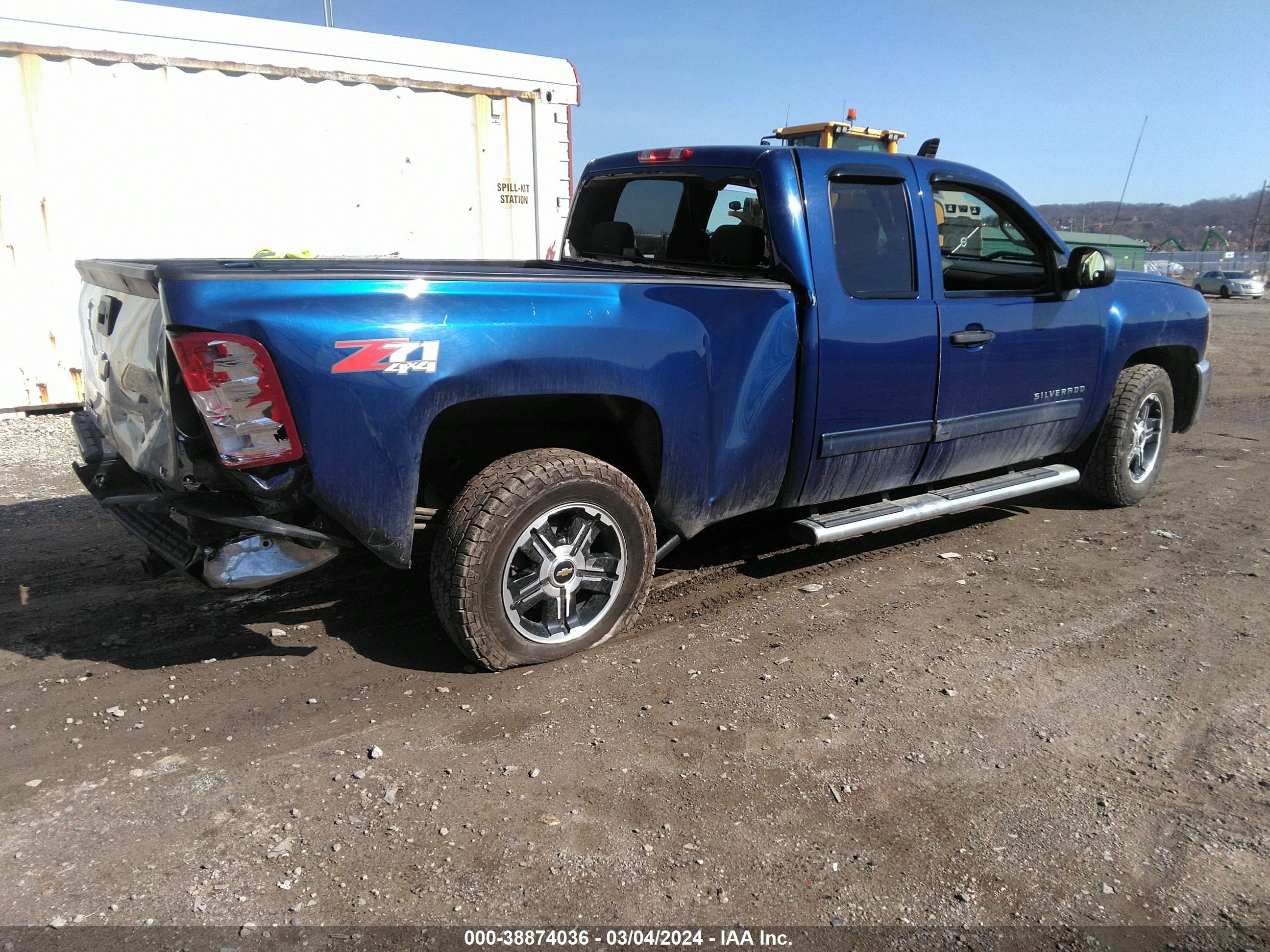 Photo 3 VIN: 1GCRKSE79DZ345516 - CHEVROLET SILVERADO 