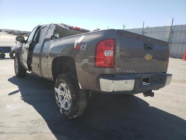 Photo 2 VIN: 1GCRKSE7XCZ235296 - CHEVROLET SILVRDO LT 