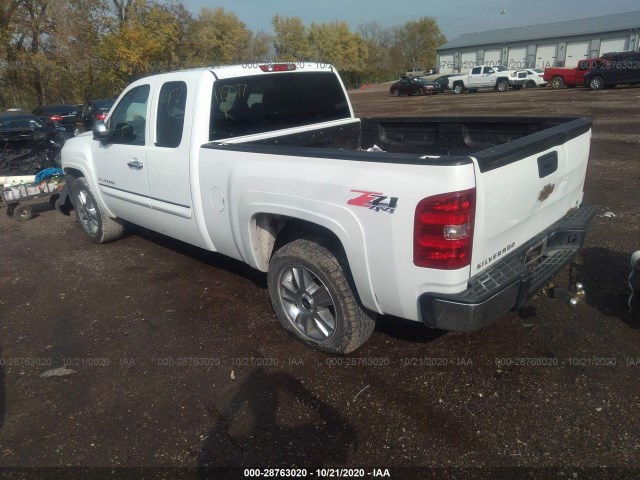 Photo 2 VIN: 1GCRKSE7XDZ115077 - CHEVROLET SILVERADO 1500 