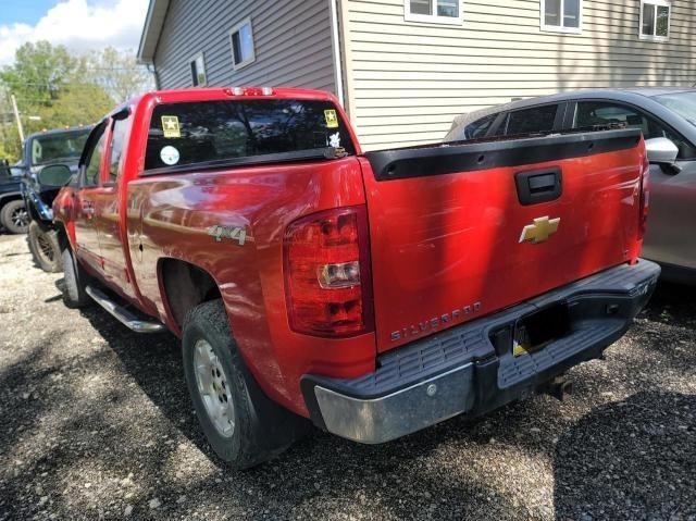 Photo 2 VIN: 1GCRKSE7XDZ210061 - CHEVROLET SILVERADO 