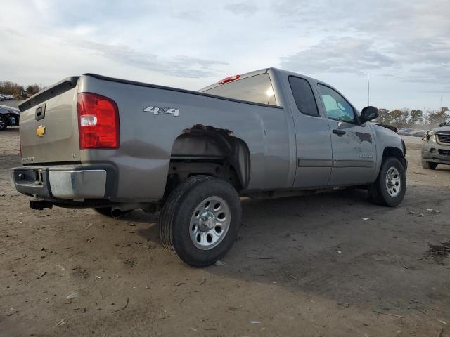 Photo 2 VIN: 1GCRKSE7XDZ229791 - CHEVROLET SILVERADO 