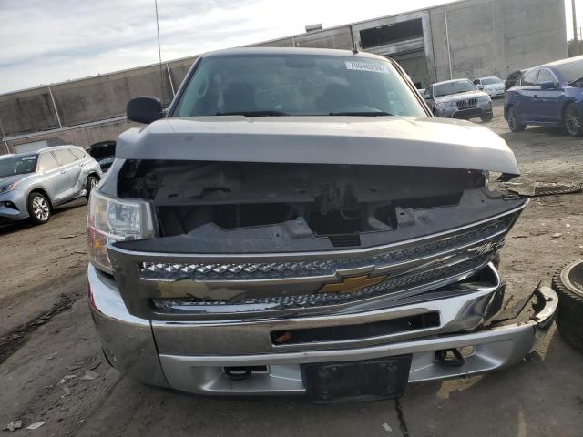 Photo 4 VIN: 1GCRKSE7XDZ229791 - CHEVROLET SILVERADO 