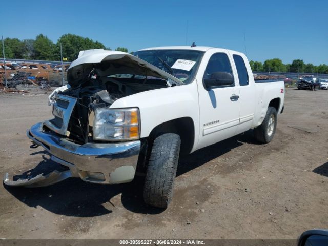 Photo 1 VIN: 1GCRKSE7XDZ288369 - CHEVROLET SILVERADO 