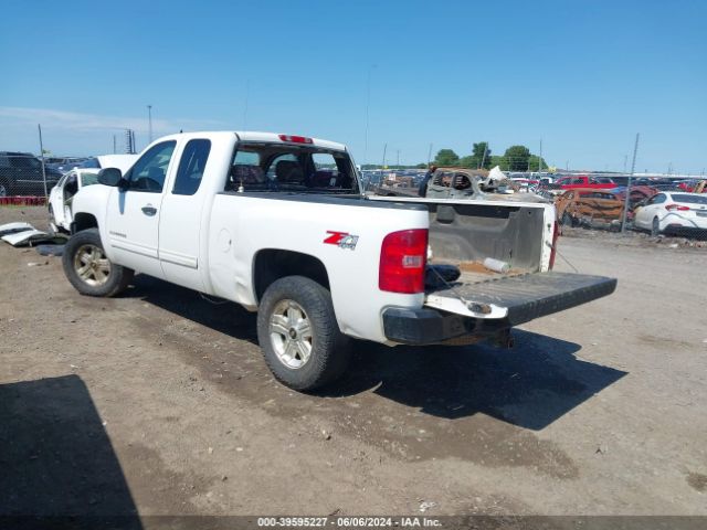 Photo 2 VIN: 1GCRKSE7XDZ288369 - CHEVROLET SILVERADO 