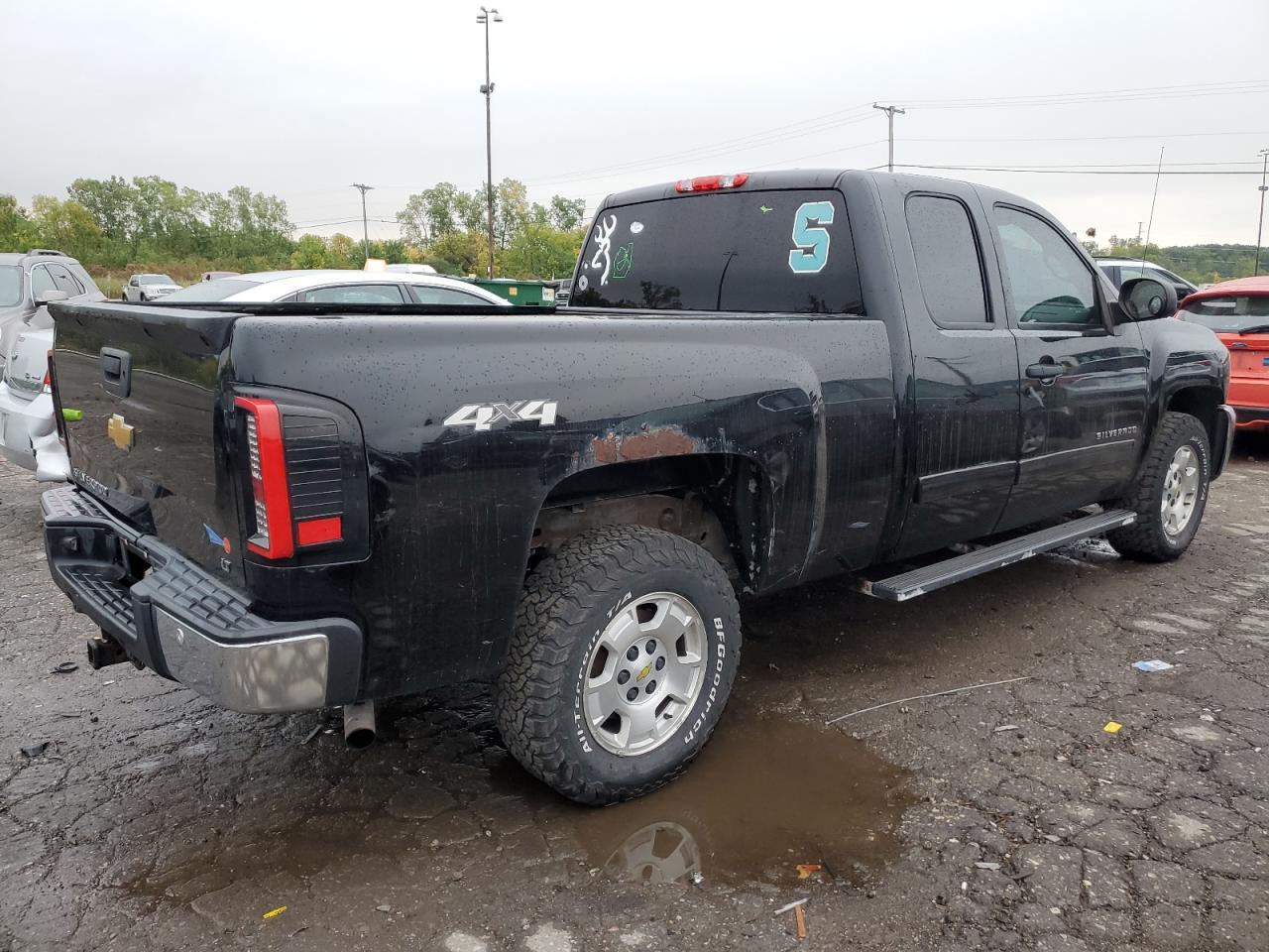 Photo 2 VIN: 1GCRKSE7XDZ362373 - CHEVROLET SILVERADO 