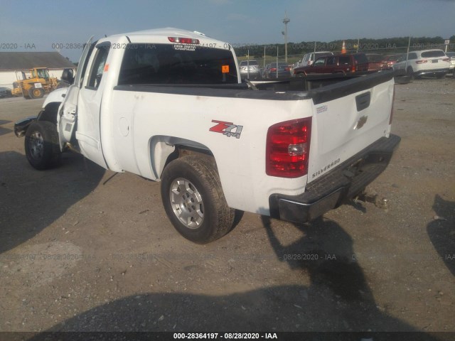 Photo 2 VIN: 1GCRKSE7XDZ364253 - CHEVROLET SILVERADO 1500 