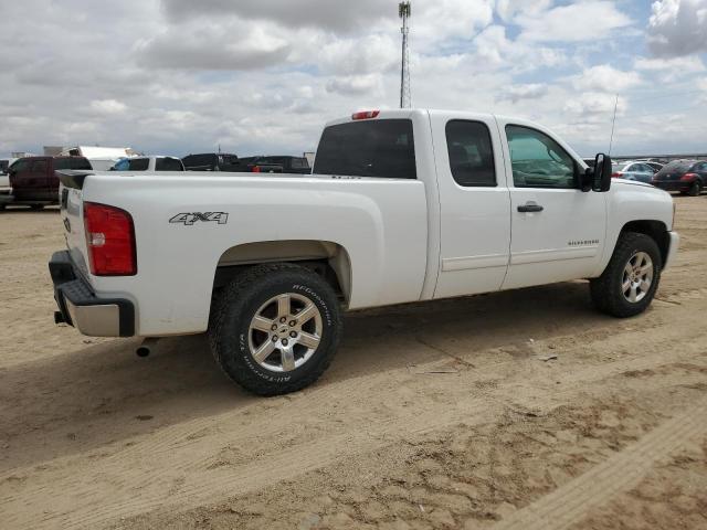 Photo 2 VIN: 1GCRKSEA1BZ268908 - CHEVROLET SILVERADO 