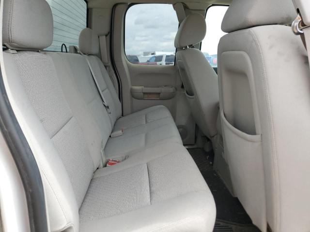 Photo 9 VIN: 1GCRKSEA1BZ268908 - CHEVROLET SILVERADO 