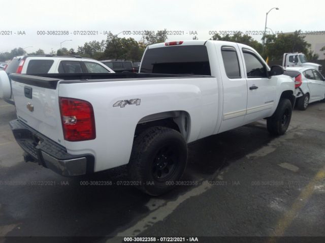 Photo 3 VIN: 1GCRKSEA5DZ209881 - CHEVROLET SILVERADO 1500 