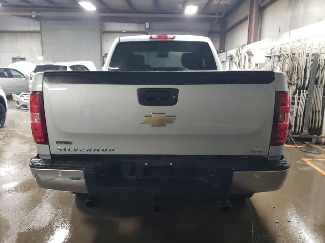 Photo 5 VIN: 1GCRKTE31BZ371320 - CHEVROLET SILVERADO 