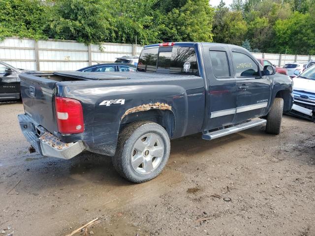 Photo 2 VIN: 1GCRKTE34BZ293552 - CHEVROLET SILVERADO 