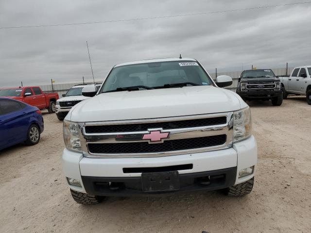 Photo 4 VIN: 1GCRKTE35BZ221114 - CHEVROLET SILVERADO 