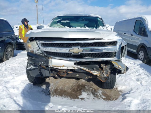 Photo 5 VIN: 1GCRKTE36BZ186809 - CHEVROLET SILVERADO 1500 