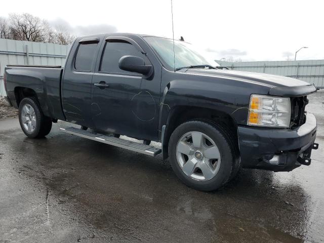 Photo 3 VIN: 1GCRKTE38BZ228722 - CHEVROLET SILVERADO 