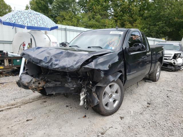 Photo 1 VIN: 1GCRKTE38BZ463900 - CHEVROLET SILVERADO 