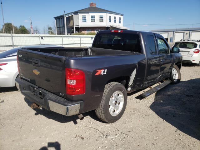 Photo 3 VIN: 1GCRKTE39BZ130878 - CHEVROLET SILVERADO 