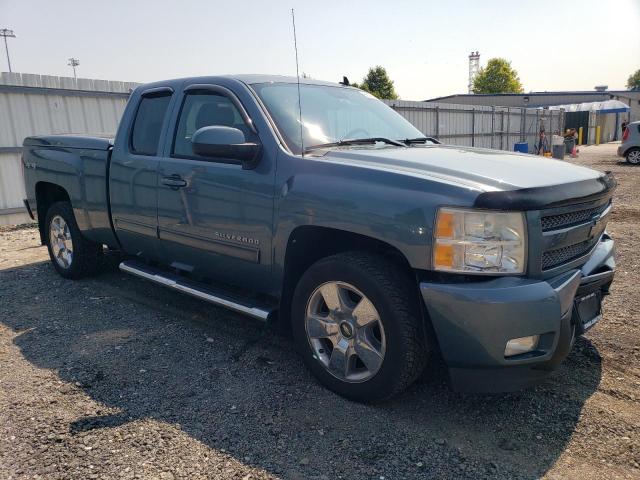 Photo 3 VIN: 1GCRKTE39BZ398510 - CHEVROLET SILVERADO 