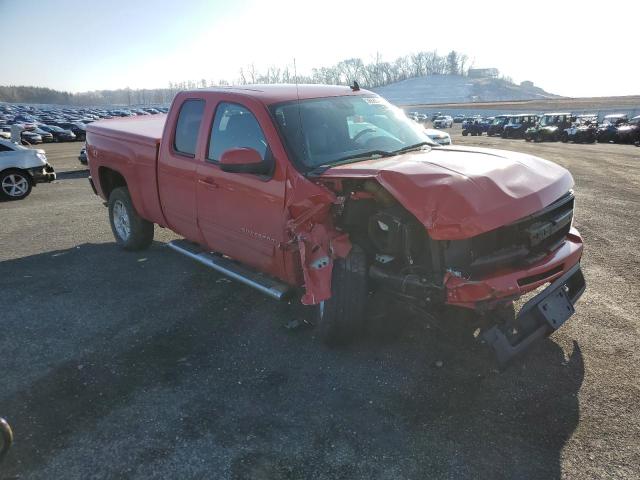 Photo 3 VIN: 1GCRKTE39BZ404435 - CHEVROLET SILVERADO 