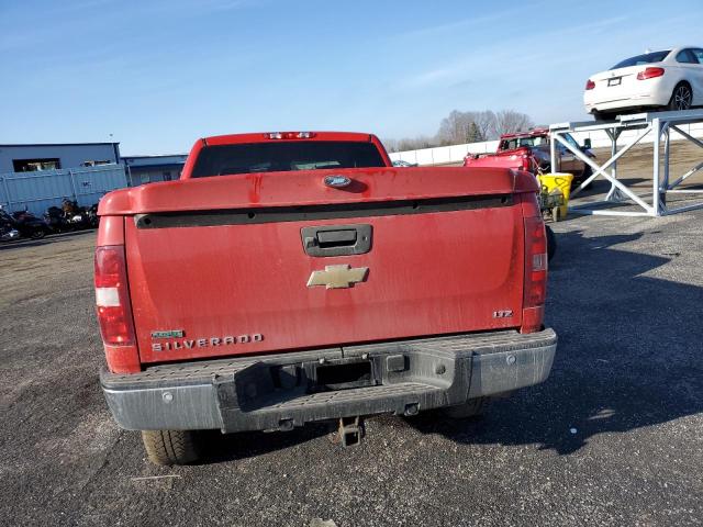 Photo 5 VIN: 1GCRKTE39BZ404435 - CHEVROLET SILVERADO 