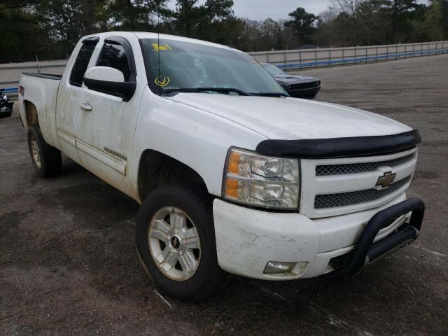 Photo 3 VIN: 1GCRKTE3XBZ264850 - CHEVROLET SILVERADO 