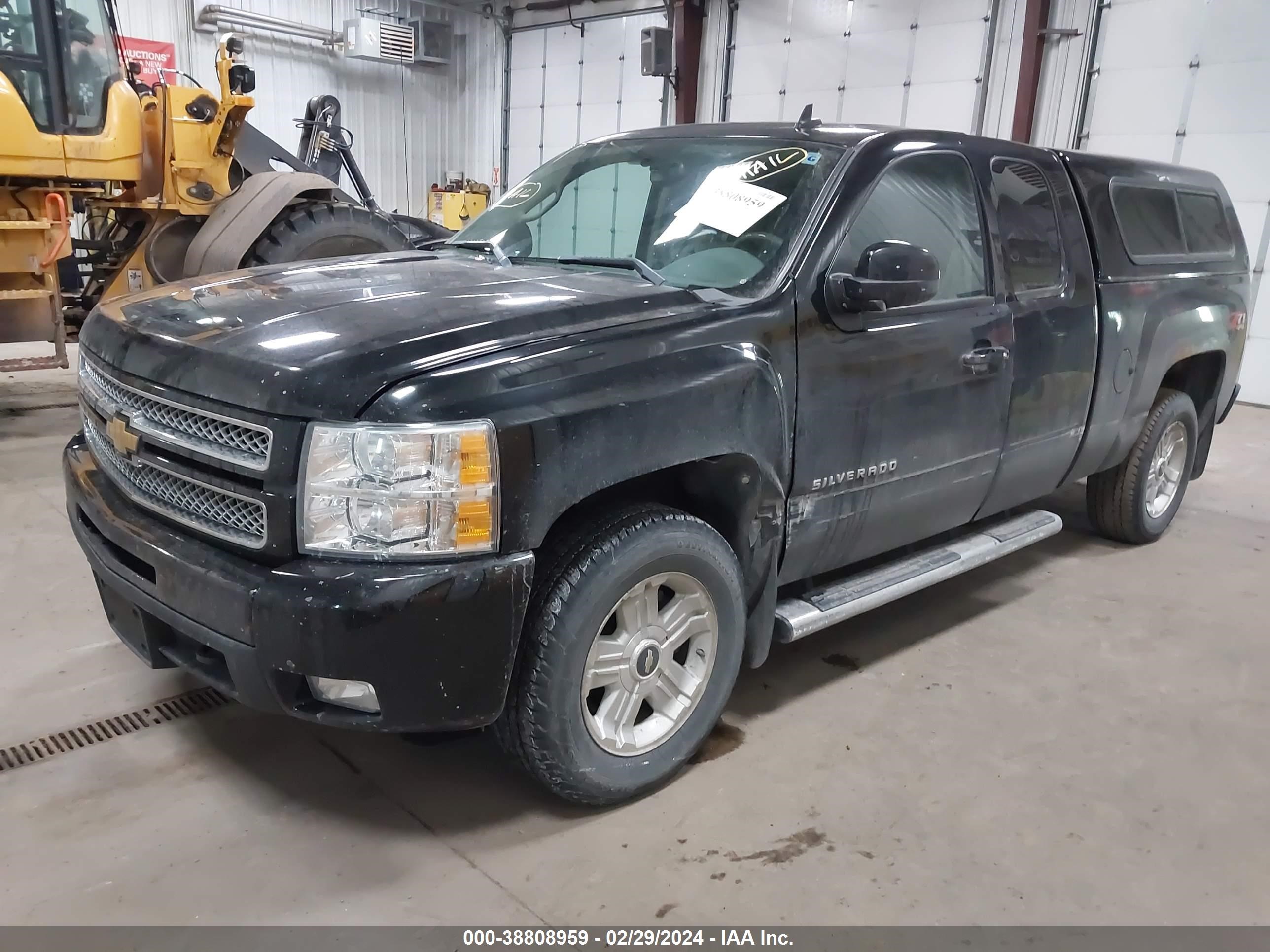 Photo 1 VIN: 1GCRKTE76CZ166452 - CHEVROLET SILVERADO 