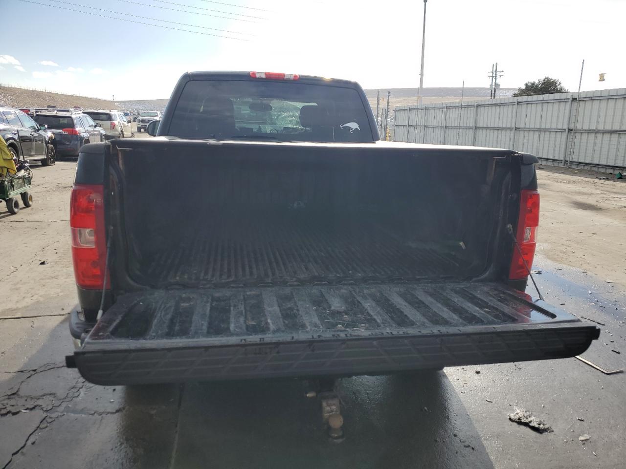 Photo 5 VIN: 1GCRKTE77CZ189609 - CHEVROLET SILVERADO 