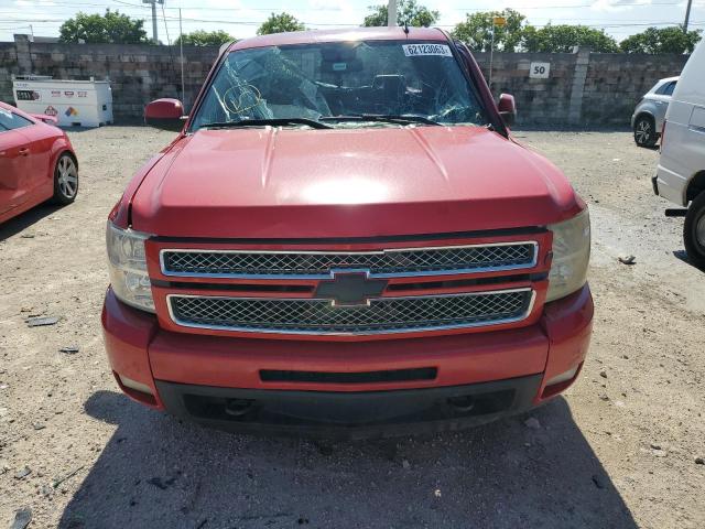 Photo 4 VIN: 1GCRKTE79CZ304789 - CHEVROLET SILVERADO 