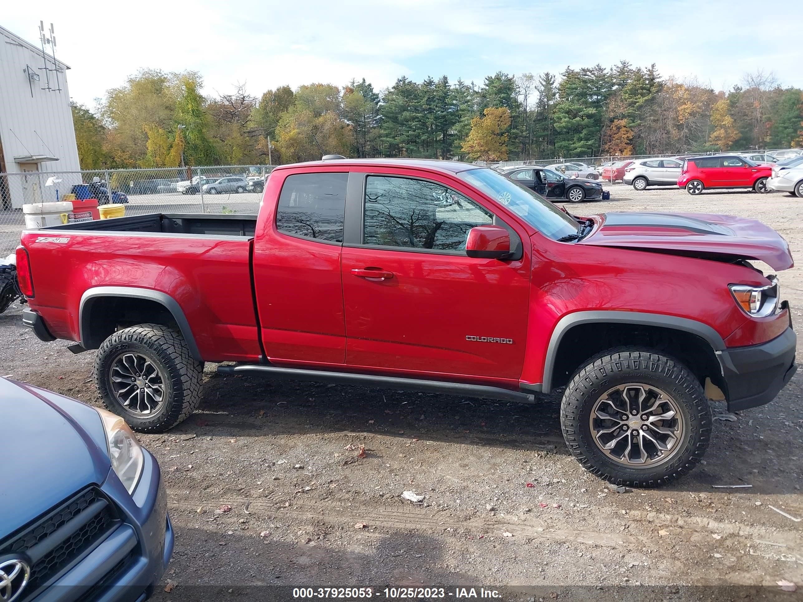 Photo 12 VIN: 1GCRTEEN2J1294125 - CHEVROLET COLORADO 