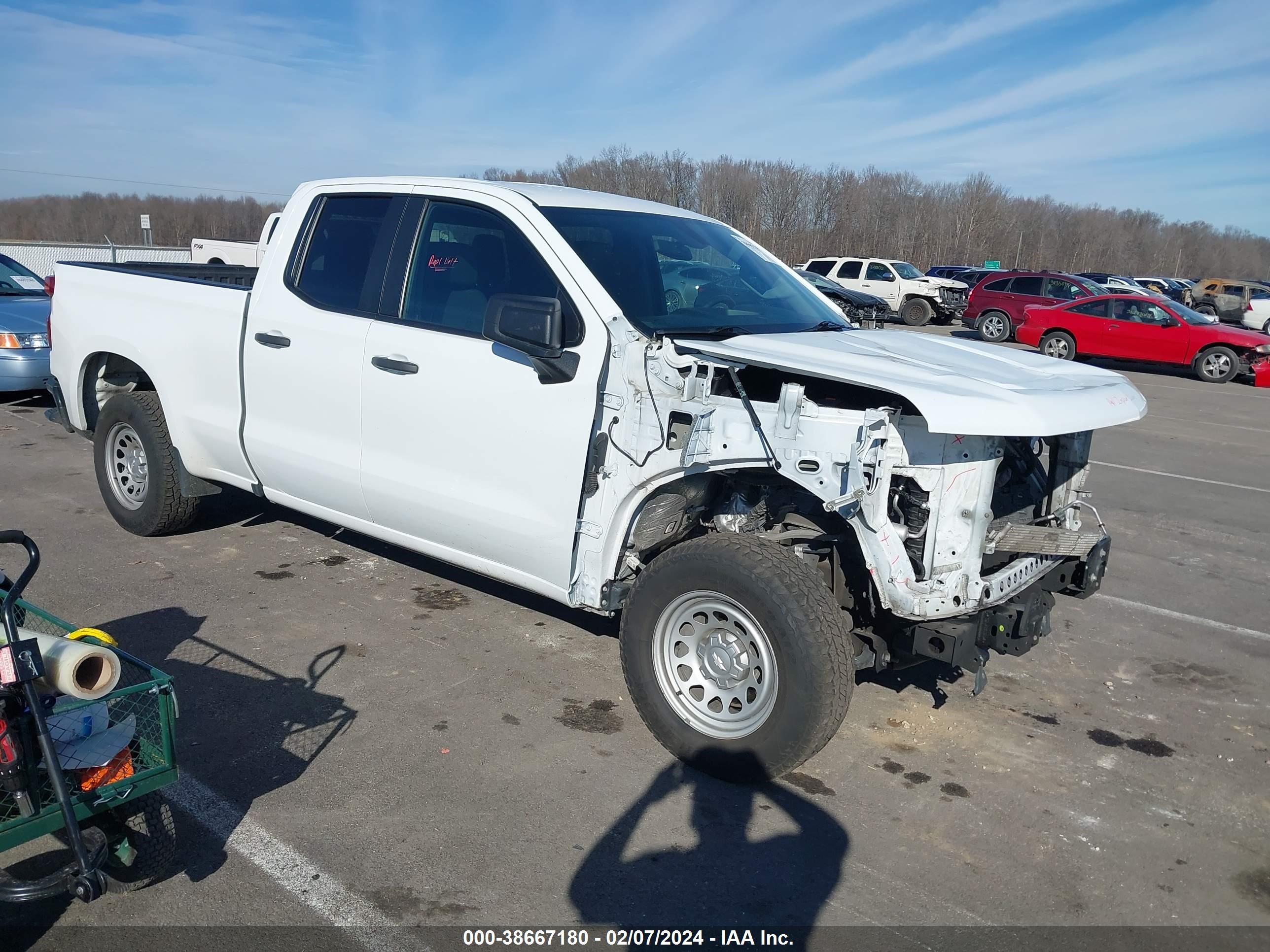 Photo 0 VIN: 1GCRWAEF6MZ323740 - CHEVROLET SILVERADO 