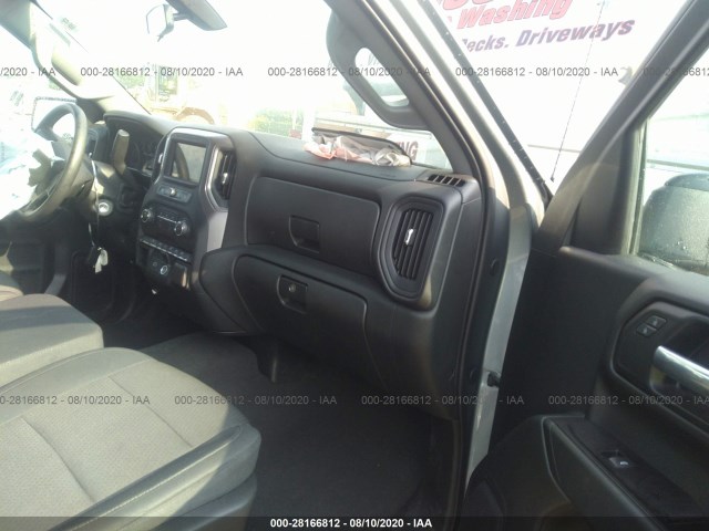 Photo 4 VIN: 1GCRWAEH0KZ409902 - CHEVROLET SILVERADO 1500 